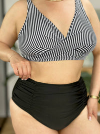 Роздільний купальник у смужку з високими плавками plus size