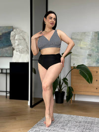 Роздільний купальник у смужку з високими плавками plus size