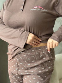 Жіноча піжама з лонгслівом і штанами в бантики, plus size
