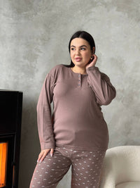 Жіноча піжама з лонгслівом і штанами в бантики, plus size