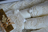Мереживна скатертина з вишивкою кремова 160×350 см